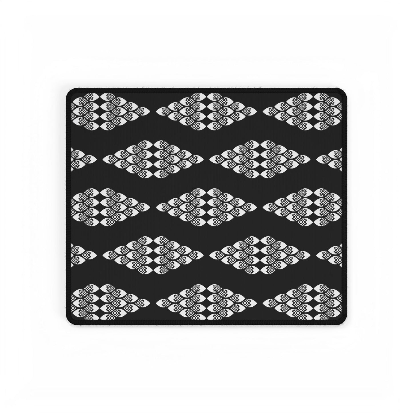 Celtic Heart Diamond Desk/Mouse Mat