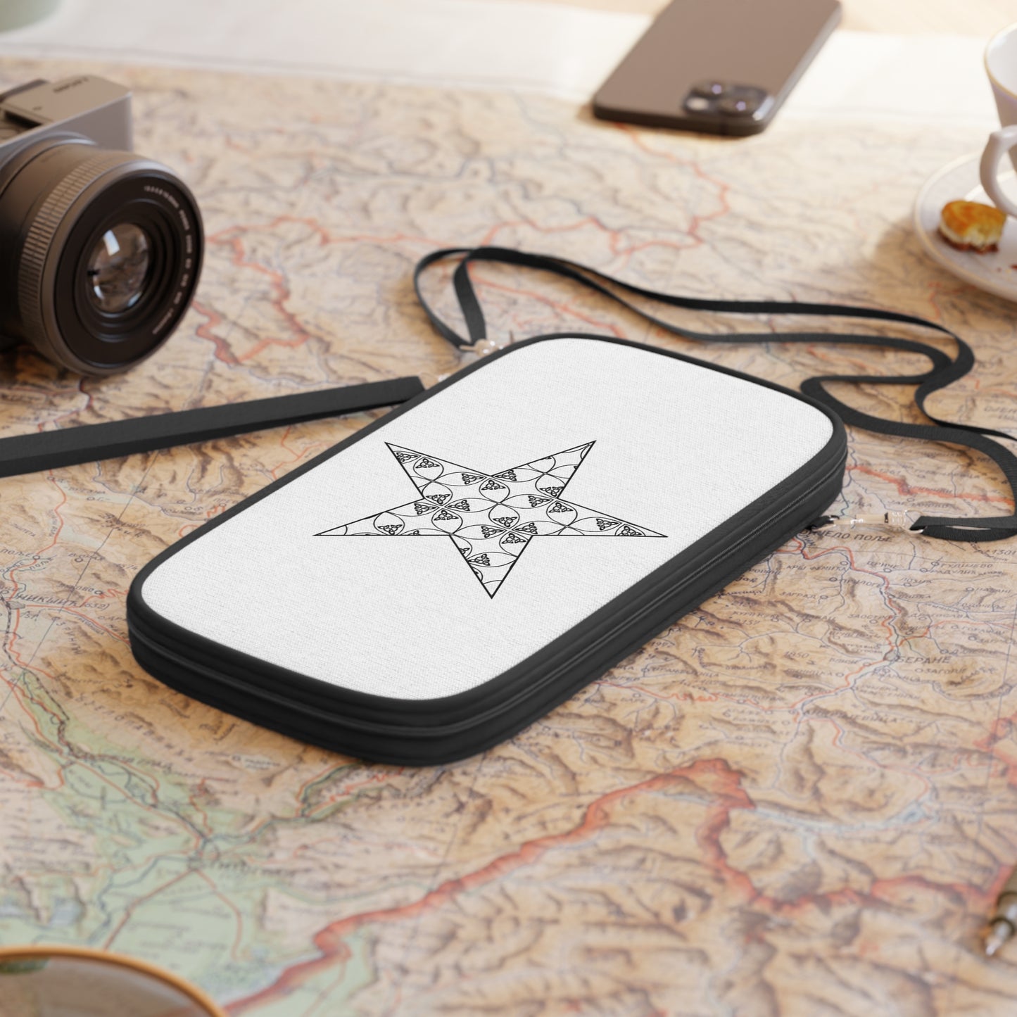 Trinity Star White Passport Wallet - InkLovePrint