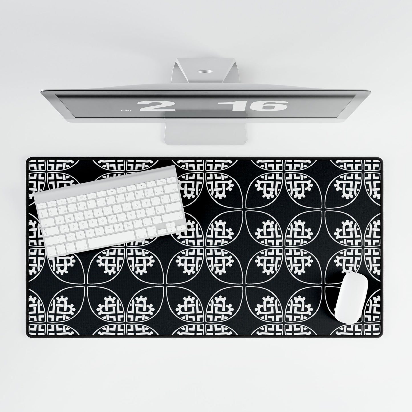Celtic Heart Desk Mat Black - InkLovePrint