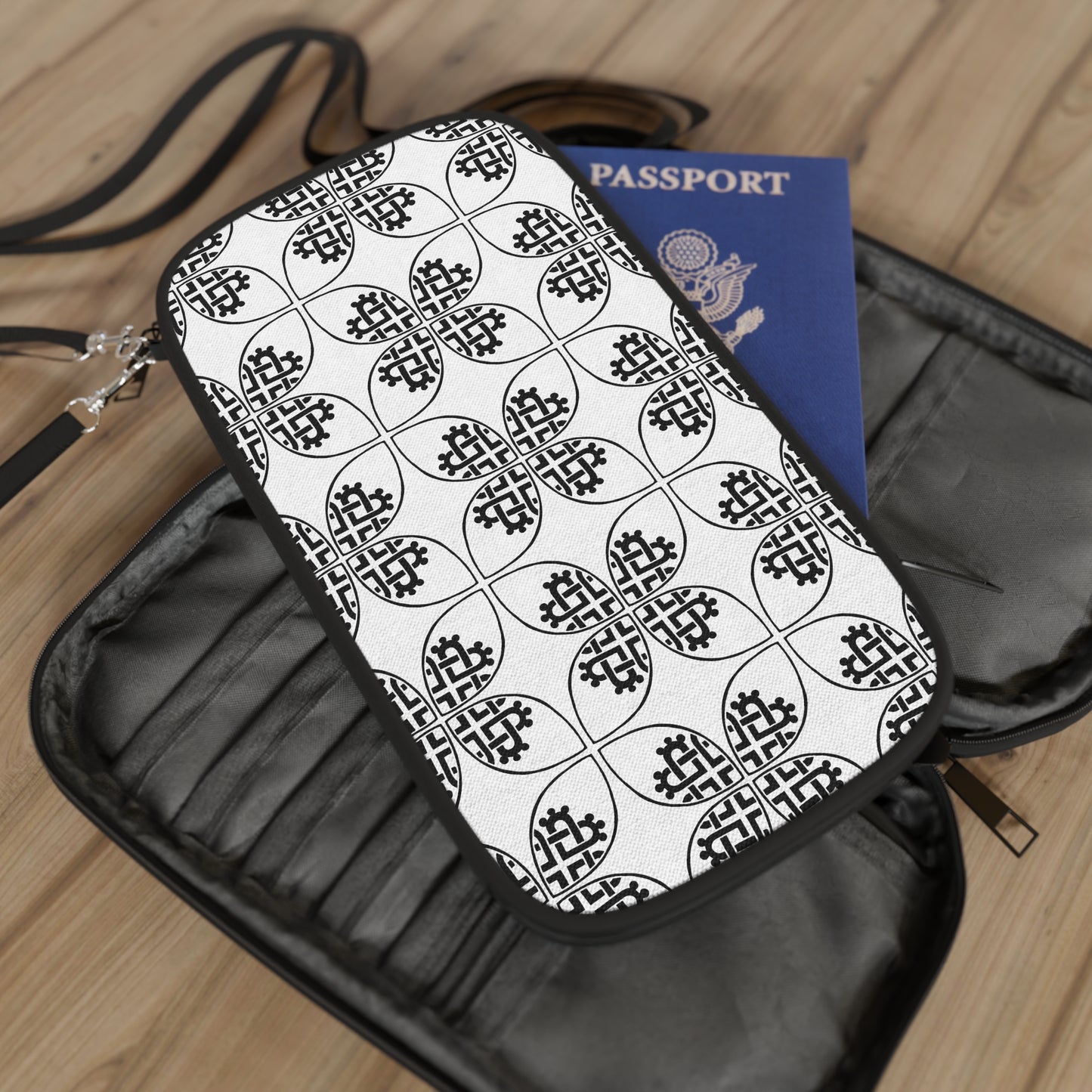 Celtic Heart Passport Wallet - InkLovePrint