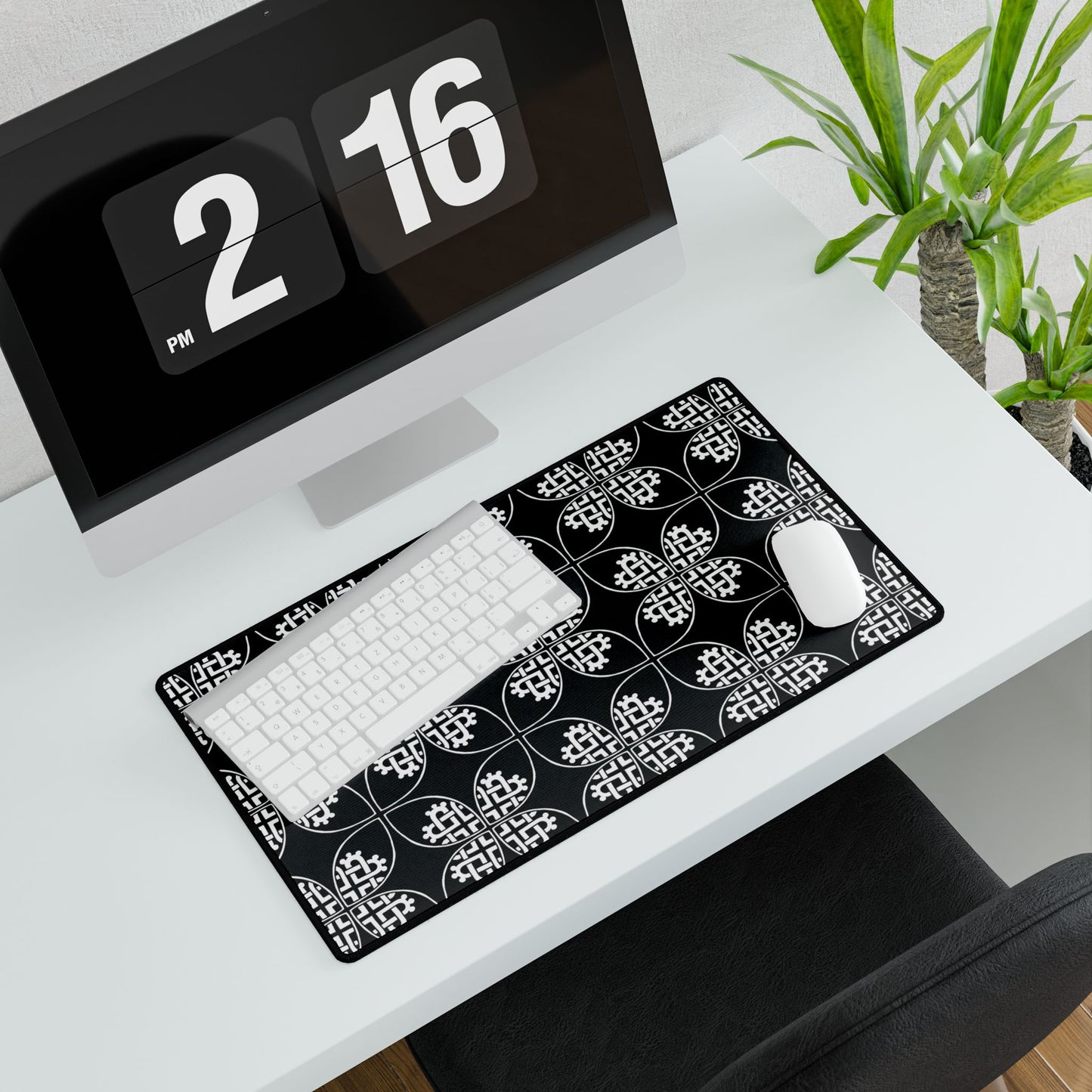 Celtic Heart Desk Mat Black - InkLovePrint