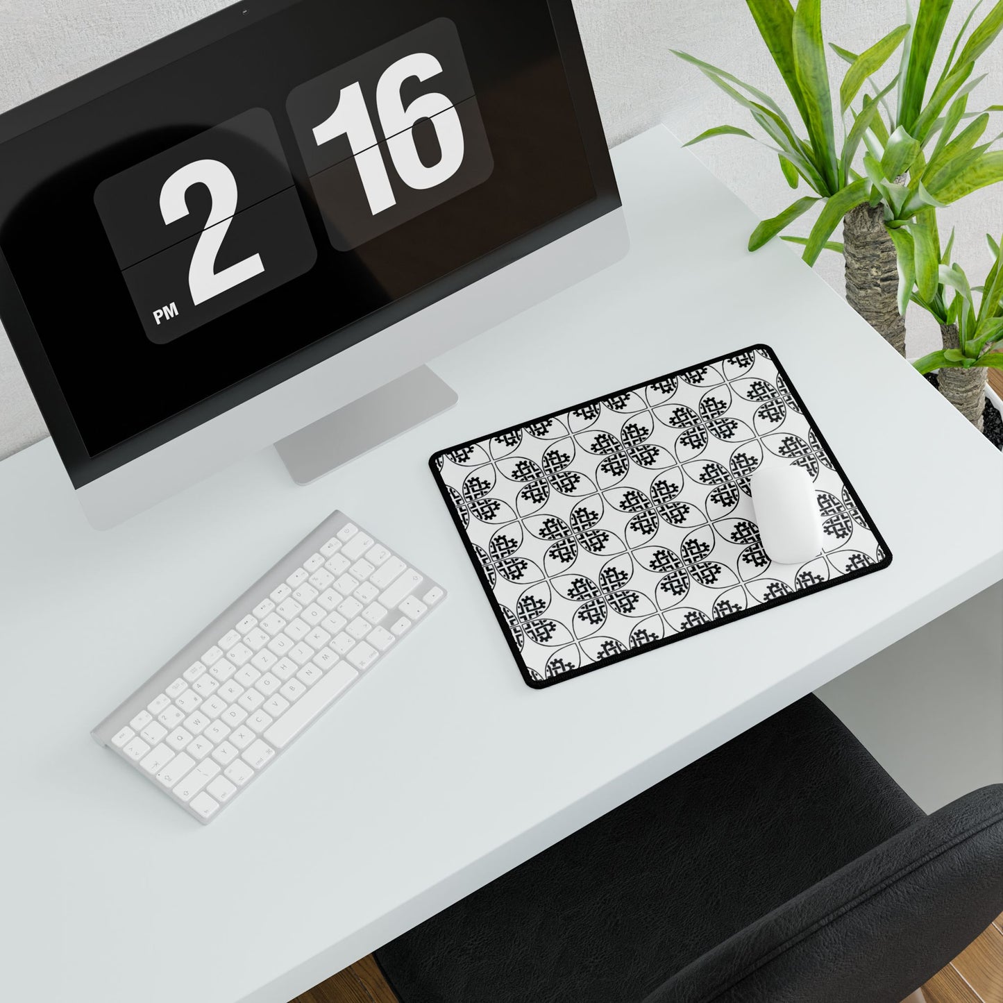 Celtic Heart Desk Mat White - InkLovePrint