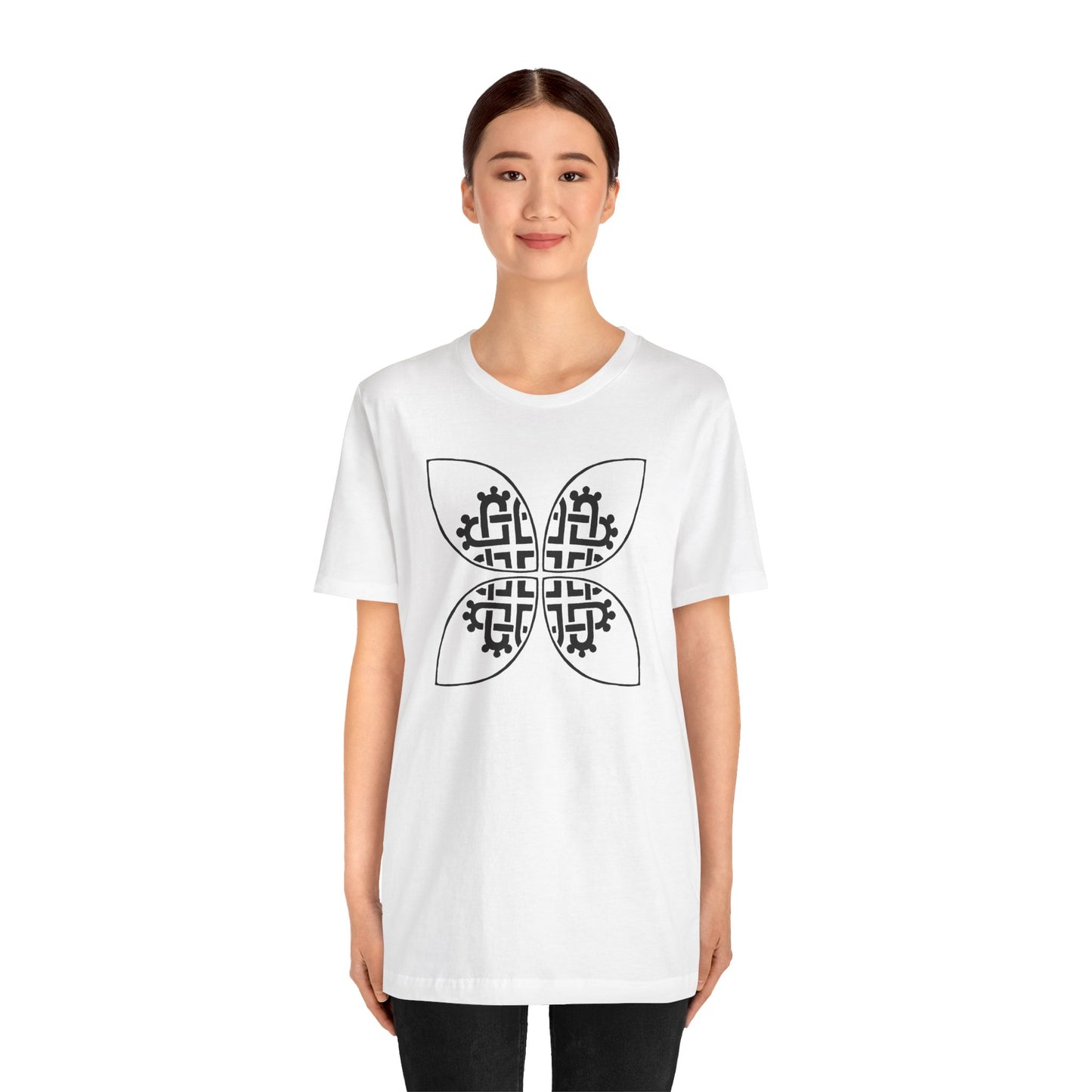 Celtic Heart Motif Black Design T-Shirt - InkLovePrint