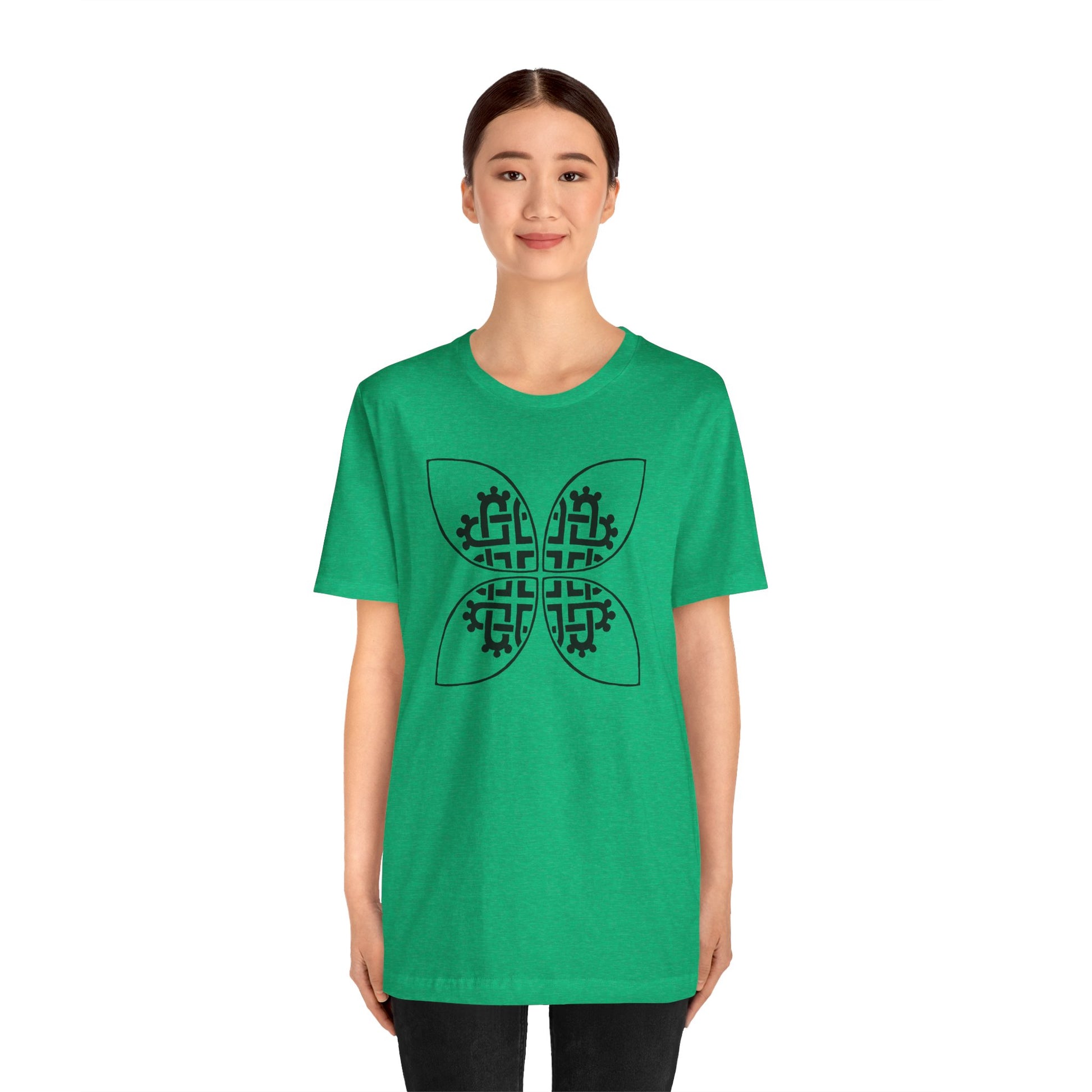 Celtic Heart Motif Black Design T-Shirt - InkLovePrint
