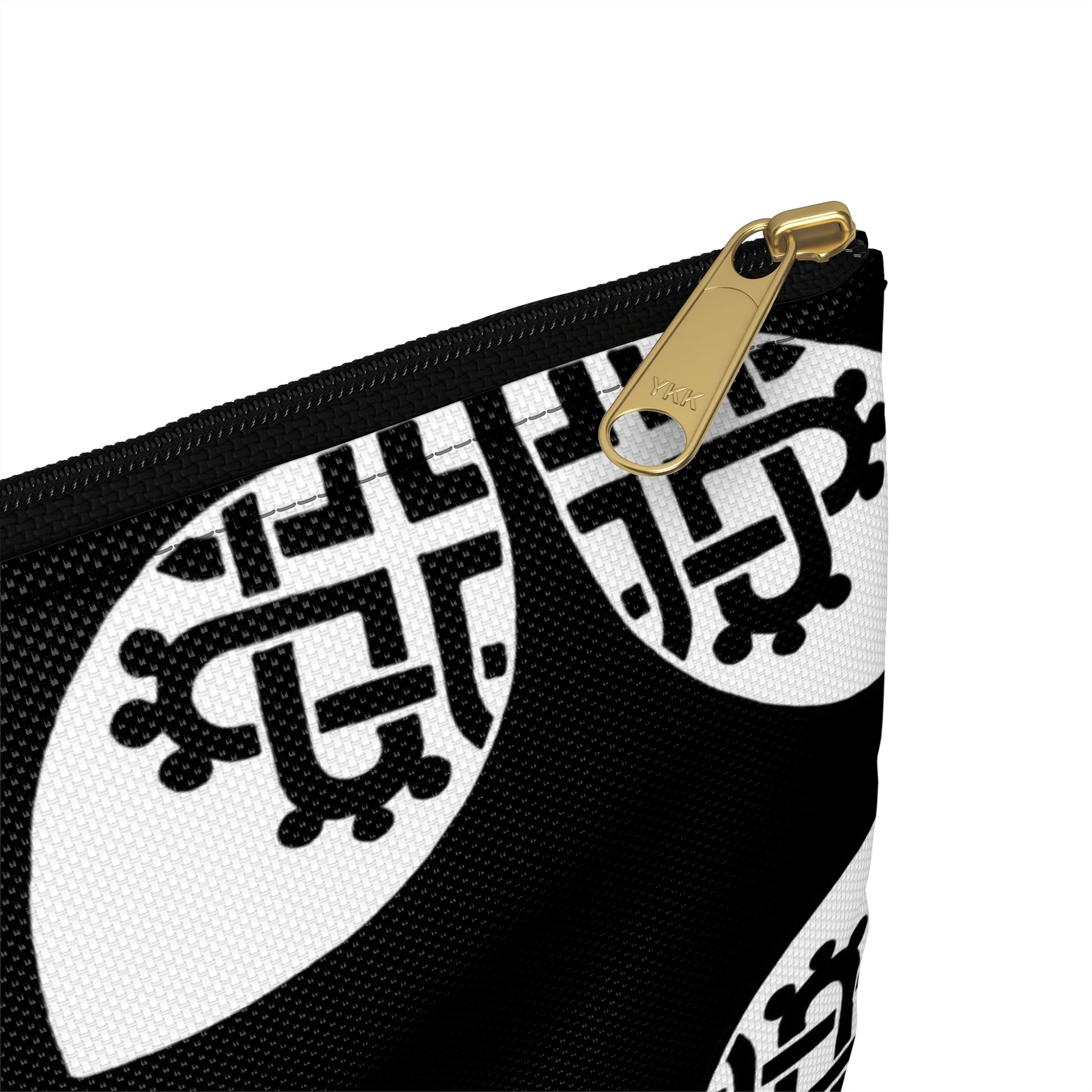 Celtic Heart Accessory Bag Black - InkLovePrint