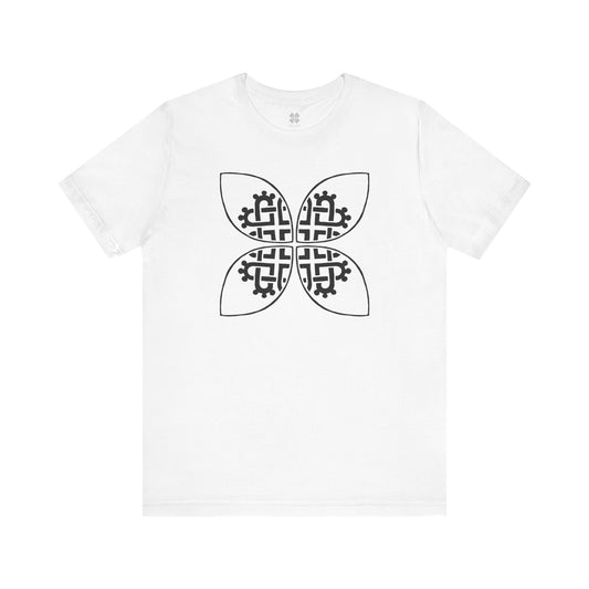 Celtic Heart Motif Black Design T-Shirt - InkLovePrint
