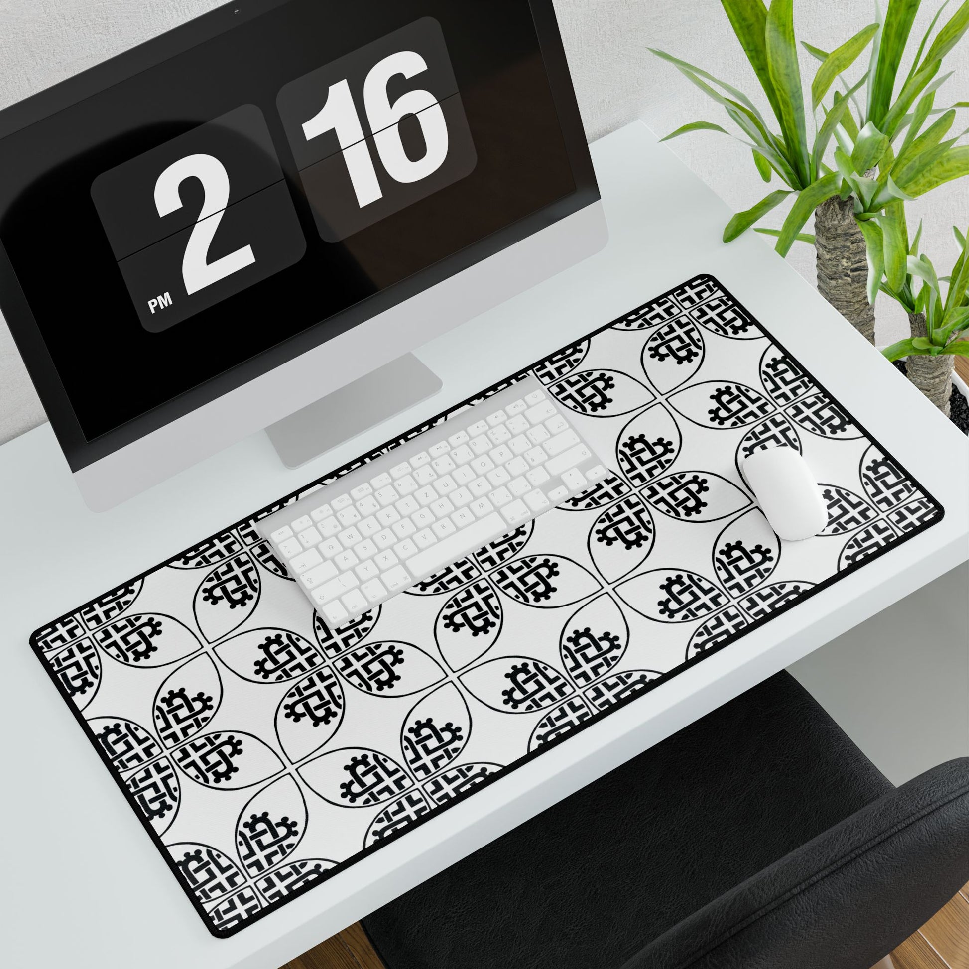 Celtic Heart Desk Mat White - InkLovePrint